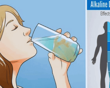 Here is How to Make Alkaline Water at Home and Fight Fatigue or Digestive Issues